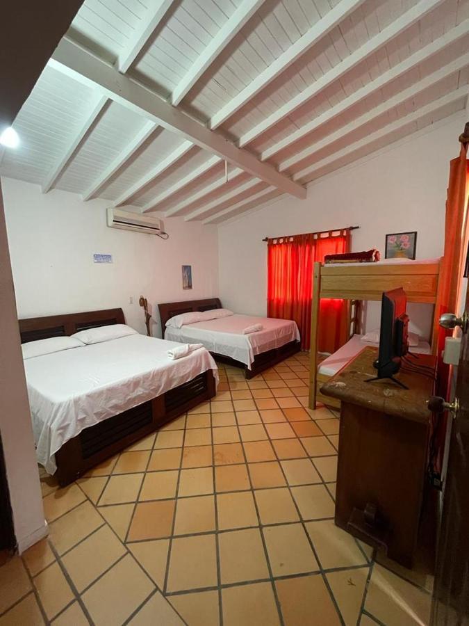 Hotel Candilejas Puerto Berrio Eksteriør bilde